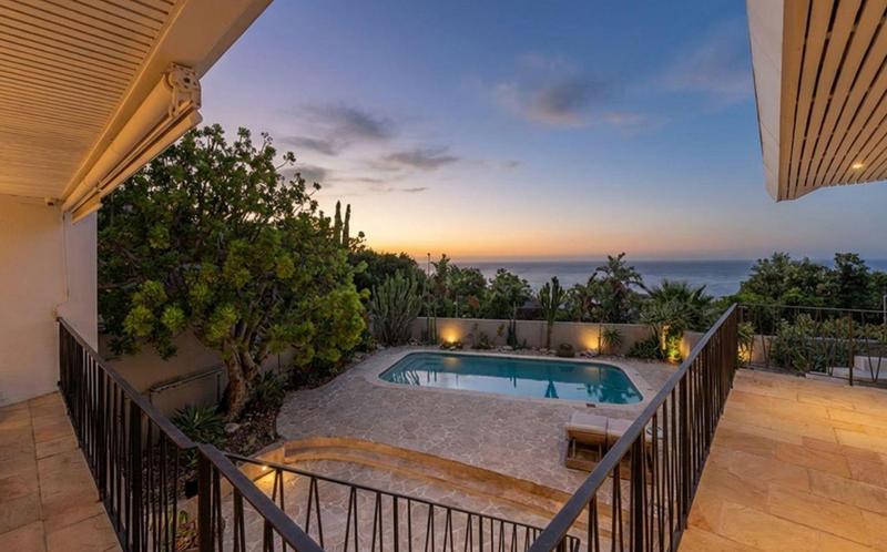 5 Bedroom Property for Sale in Camps Bay Western Cape